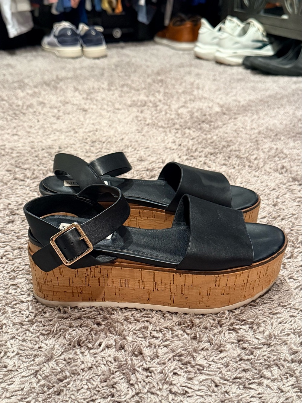 Steve Madden Corrina Black Platform Cork Sandals